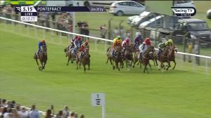 Video preview image for Pontefract 17:15 - Sky Bet Sunday Series Pontefract Cup Handicap (Round 4) (4)