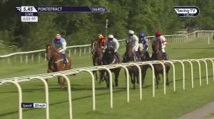Video preview image for Pontefract 17:45 - Sky Bet Sunday Series Middle-Distance Handicap (3)
