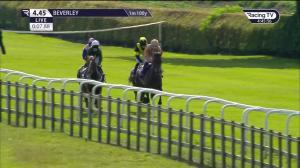 Video preview image for Beverley 16:45 - More Flat Racing On Racing TV Restricted Maiden Stakes (5)