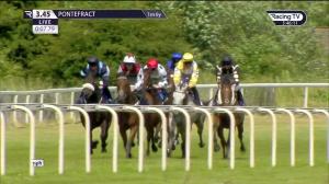 Video preview image for Pontefract 15:45 - 'Our Mums' Memorial Handicap (4)