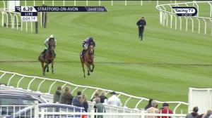 Video preview image for Stratford-on-Avon 18:20 - Stratford Supporting Racing Staff Week Novices' Chase (3)