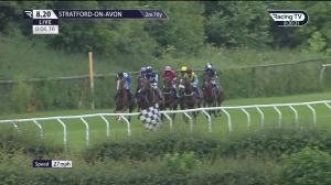 Video preview image for Stratford-on-Avon 20:20 - Bet At racingtv.com Maiden Hurdle (4)