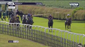 Video preview image for Beverley 16:05 - William Hill Coconut Cup Fillies' Handicap (4)