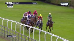 Video preview image for Beverley 17:45 - William Hill Racing Radio Restricted Maiden Stakes (5)