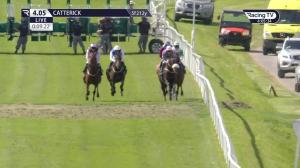 Video preview image for Catterick Bridge 16:05 - Download The Vickers.Bet App Handicap (4)