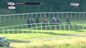 Video preview image for Pontefract 18:24 - Fiat Professional Tecnico Range At Northern Commercials EBF Restricted Novice Stakes (Qualifier) (4)