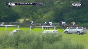 Video preview image for Stratford-on-Avon 14:30 - Hiorns Hats Mares' Handicap Hurdle (5)