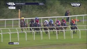 Video preview image for Pontefract 17:15 - Fly High Faye Nickels Handicap (6)