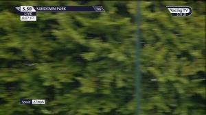 Video preview image for Sandown Park 17:50 - 'Get Lucky' Apprentice Handicap (5)