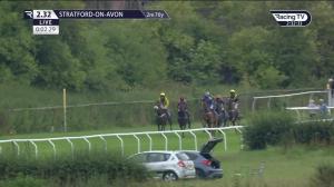 Video preview image for Stratford-on-Avon 14:32 - Join Stratford Racing Club Juvenile Maiden Hurdle (4)