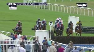 Video preview image for Stratford-on-Avon 15:07 - Saige Handicap Chase (5)