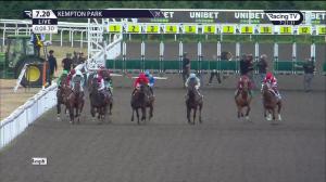 Video preview image for Kempton Park 19:20 - Unibet Support Safe Gambling Handicap (5)