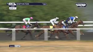 Video preview image for Kempton Park 15:00 - Unibet 3 Uniboosts A Day Nursery Handicap (Qualifier) (4)