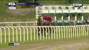 Video preview image for Pontefract 15:35 - William Hill Pick Your Places Handicap (3)