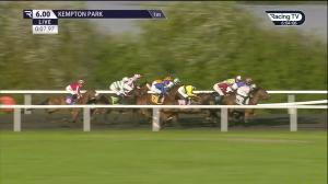 Video preview image for Kempton Park 18:00 - Try Our New Price Boost At Unibet Fillies' Novice Stakes (5)