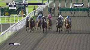 Video preview image for Kempton Park 17:30 - Unibet Horserace Betting Operator Of The Year Nursery Handicap (6)