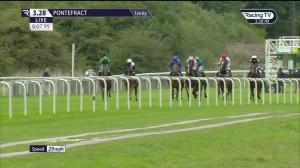 Video preview image for Pontefract 15:28 - Iveco Daily Business Trimline At Northern Commercials Restricted Novice Stakes (5)