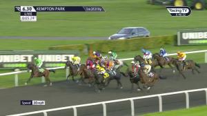 Video preview image for Kempton Park 18:30 - Unibet Extra Place Offers Every Day Handicap (Qualifier) (3)