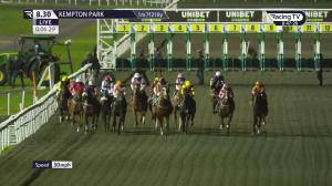 Video preview image for Kempton Park 20:30 - Racing TV Handicap (6)