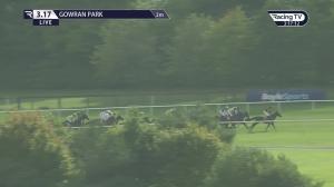 Video preview image for Gowran Park 15:17 - Golf At Gowran Park Handicap Hurdle  (Div 2)