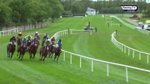 Video preview image for Killarney 15:55 - tote.ie Never Beaten By SP Handicap Chase