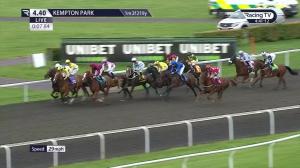 Video preview image for Kempton Park 16:40 - Unibet Horserace Betting Operator Of The Year Maiden Fillies' Stakes (5)