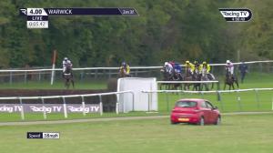 Video preview image for Warwick 16:00 - Shrewley Conditional Jockeys' Handicap Hurdle (4)