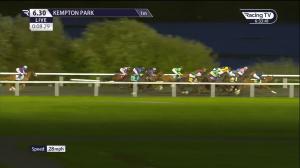 Video preview image for Kempton Park 18:30 - Unibet Support Safe Gambling Handicap (4)