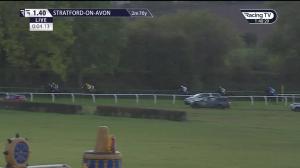 Video preview image for Stratford-on-Avon 13:40 - Jordan Garrett Very Late 21st Female Jockeys' Handicap Hurdle (Female Professional Jockeys and Amateur Riders') (5)