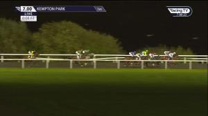 Video preview image for Kempton Park 19:00 - Unibet Extra Place Offers Every Day Handicap (5) (Div 2)