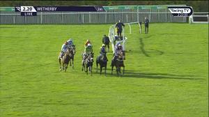 Video preview image for Wetherby 14:20 - Bet365 Handicap Hurdle (3)