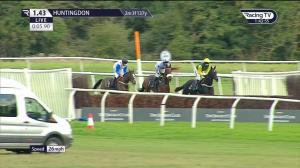 Video preview image for Huntingdon 13:43 - Bet On racingtv.com Mares' Novices' Hurdle (4)