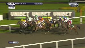 Video preview image for Kempton Park 16:45 - Unibet London Middle Distance Series Handicap (Series Final) (2)