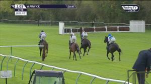 Video preview image for Warwick 14:05 - Jewson Stratford-upon-Avon Stan Mellor Memorial Novices' Chase (3)
