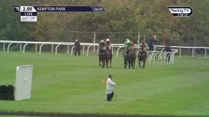 Video preview image for Kempton Park 14:00 - Visit racingtv.com/freetrial Novices' Hurdle (4)