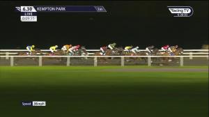 Video preview image for Kempton Park 18:30 - Norwich Inns 'The Sign Of Excellence' Handicap (5)