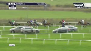 Video preview image for Catterick Bridge 13:55 - Download The Vickers.Bet App Novices' Handicap Chase (4)