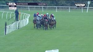 Video preview image for Huntingdon 15:43 - Rogues Gallery Eddie Wright Memorial "Junior" Open Maiden National Hunt Flat (5)