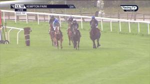 Video preview image for Kempton Park 12:10 - Racing TV Junior 'National Hunt' Novices' Hurdle (4)