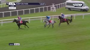 Video preview image for Kempton Park 13:15 - Racing TV Novices' Chase (3)