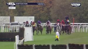Video preview image for Kempton Park 14:20 - racingtv.com Handicap Chase (3)