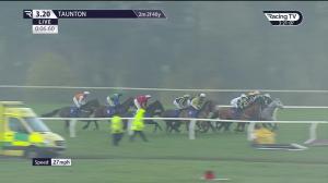 Video preview image for Taunton 15:20 - Mike Trickey and Geoff White Memorial Handicap Chase (5)