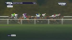 Video preview image for Kempton Park 18:20 - Unibet Extra Place Offers Every Day EBF Novice Stakes (5) (Div 1)