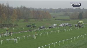 Video preview image for Leicester 14:17 - @leicesterraces For Racing, Dining & Events Mares' Handicap Hurdle (5)