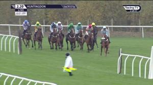 Video preview image for Huntingdon 14:20 - Fitzdares Loves Fulham Fc Handicap Hurdle (Qualifier) (3)