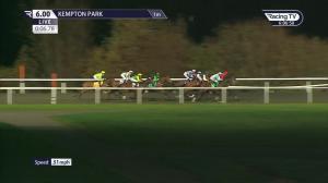 Video preview image for Kempton Park 18:00 - Try Our New Price Boosts At Unibet EBF Restricted Novice Stakes (5) (Div 1)
