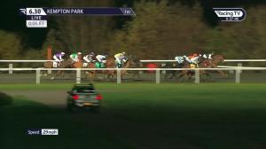 Video preview image for Kempton Park 18:30 - Try Our New Price Boosts At Unibet EBF Restricted Novice Stakes (5) (Div 2)