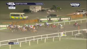 Video preview image for Kempton Park 17:45 - Unibet Maiden Stakes (4)