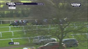 Video preview image for Taunton 12:53 - Summerfield Developments Mares' Novices' Handicap Hurdle (5)