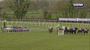 Video preview image for Wincanton 13:28 - Lord Stalbridge 'Festive Challenger' Gold Cup Handicap Chase (Qualifier) (3)